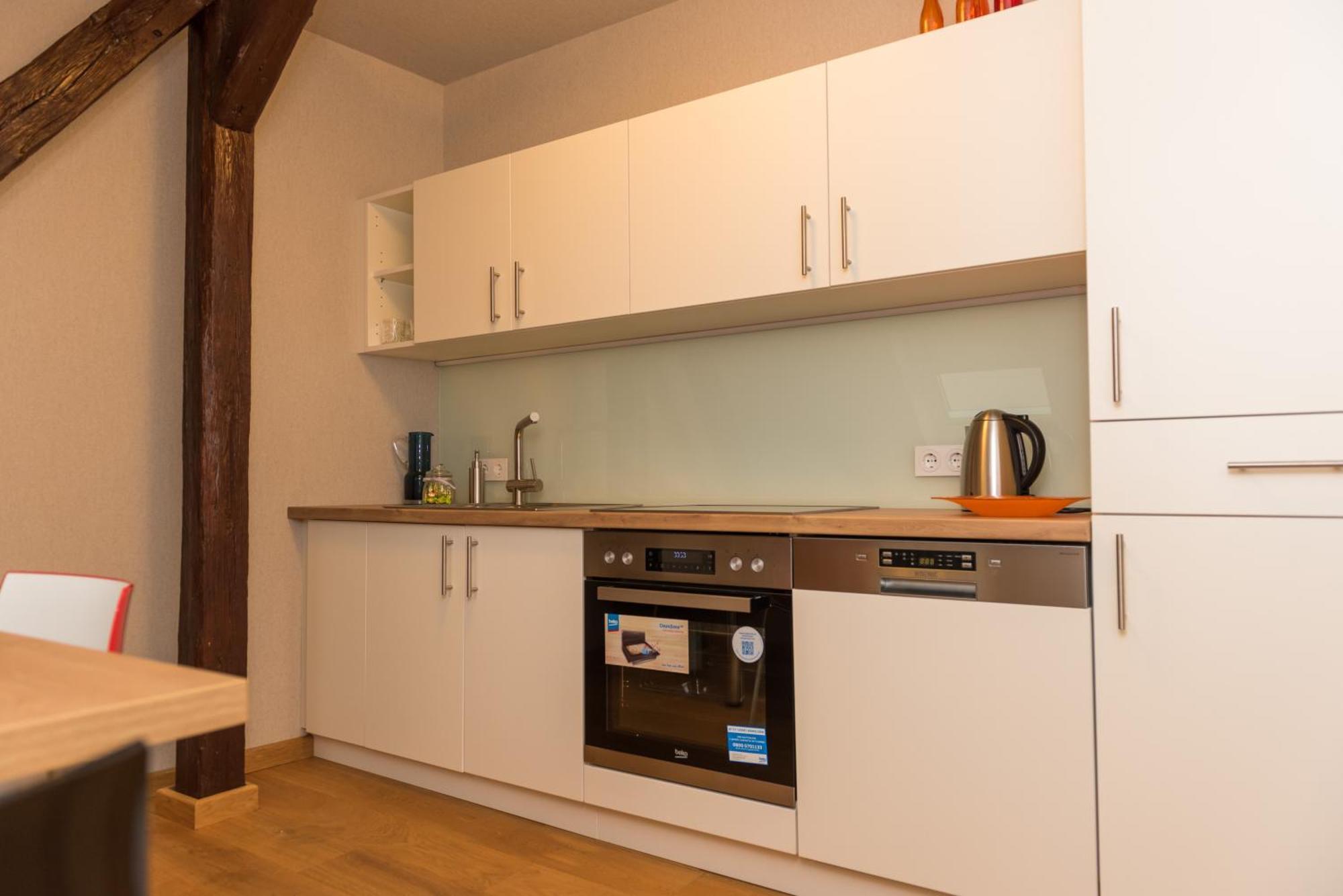 Apartmenthaus Am Dom Mit Parkplatz ซวิคเคา ภายนอก รูปภาพ